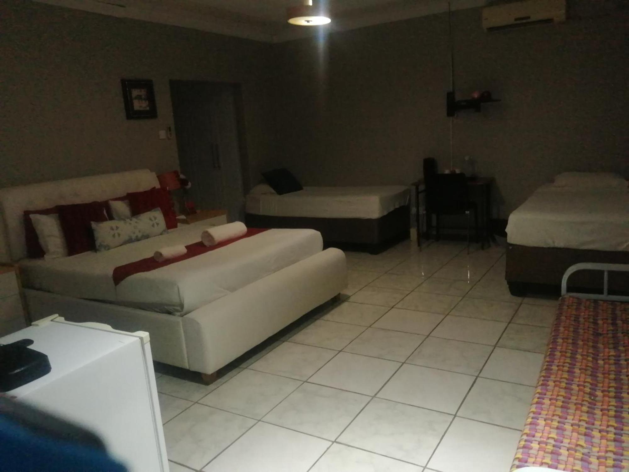 Tintech Bed&Breakfast Francistown Exterior foto