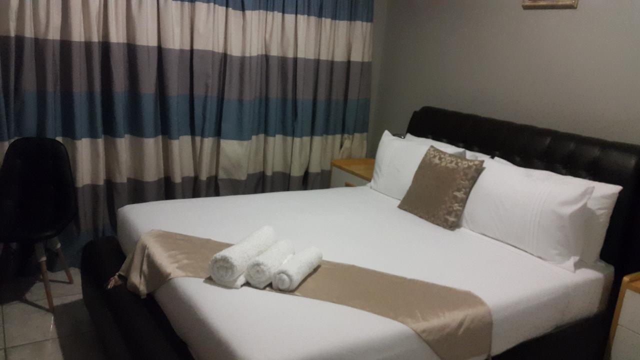 Tintech Bed&Breakfast Francistown Exterior foto
