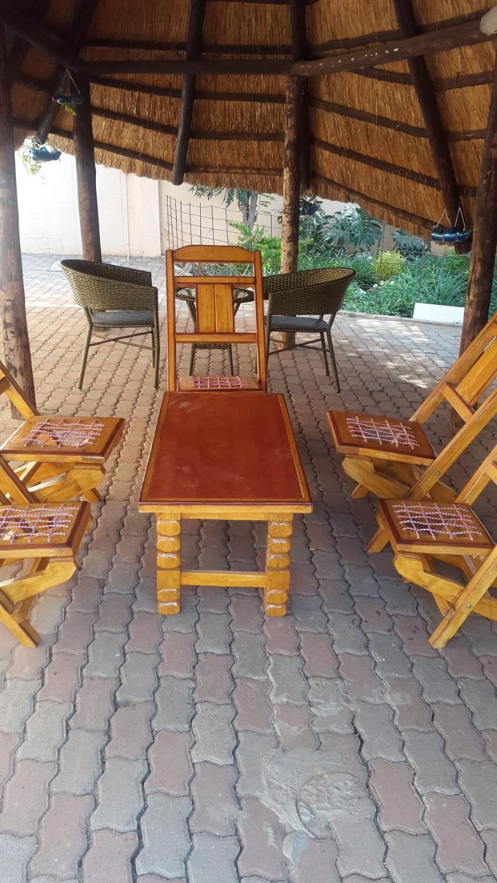 Tintech Bed&Breakfast Francistown Exterior foto